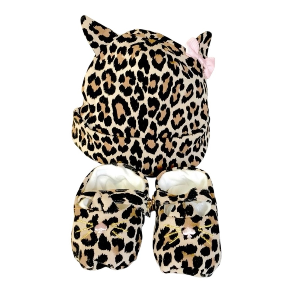 NWT 1-3m ♠️ KATE SPADE ♠️ cap & booties